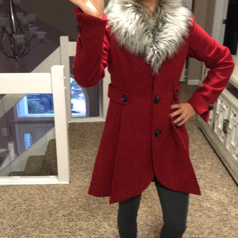 Red/Fur collar winter jacket